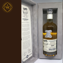 Load image into Gallery viewer, Ardbeg 25 Year Old (DL)